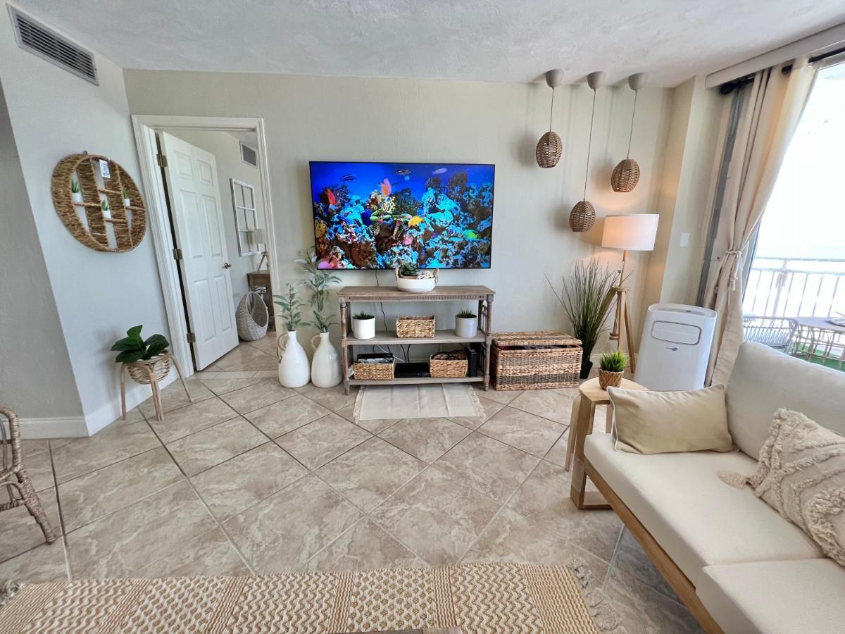 Beach Oasis 704 Lovely Daytona Ocean Front For 5 Sleeps Up To 12 Daytona Beach Bagian luar foto