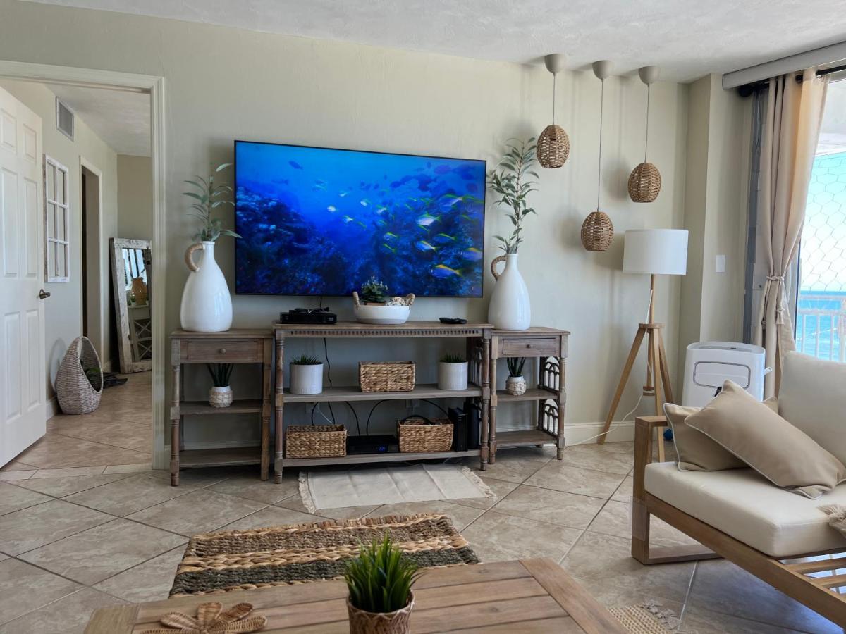 Beach Oasis 704 Lovely Daytona Ocean Front For 5 Sleeps Up To 12 Daytona Beach Bagian luar foto