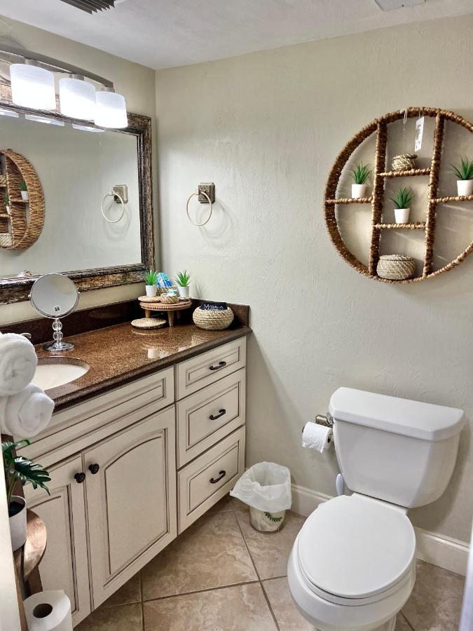 Beach Oasis 704 Lovely Daytona Ocean Front For 5 Sleeps Up To 12 Daytona Beach Bagian luar foto