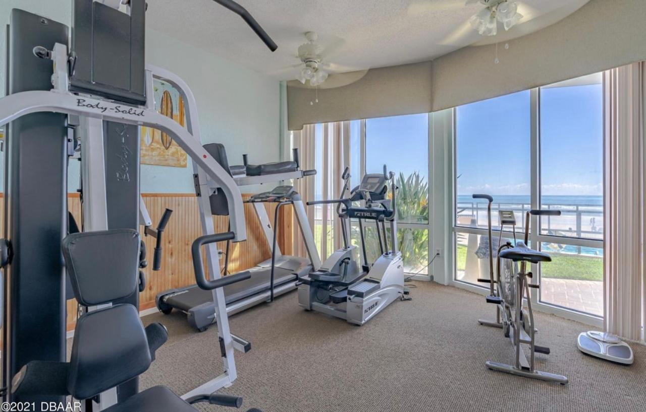 Beach Oasis 704 Lovely Daytona Ocean Front For 5 Sleeps Up To 12 Daytona Beach Bagian luar foto
